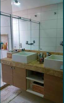 Smart and environmentally friendly home