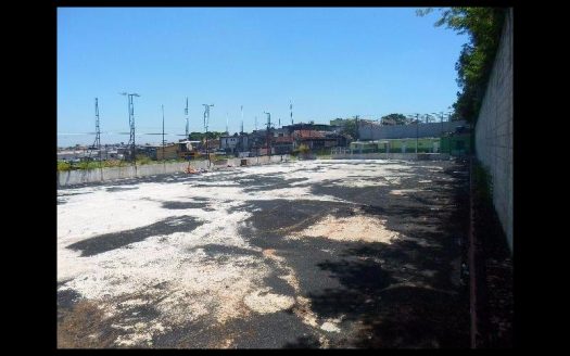 Large plot of land next to Sesc Interlagos