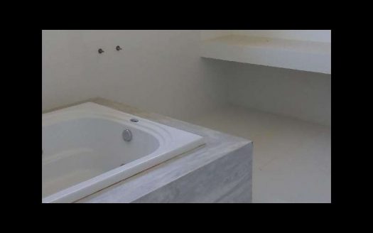 Beautiful house in the best condominium in Goiana