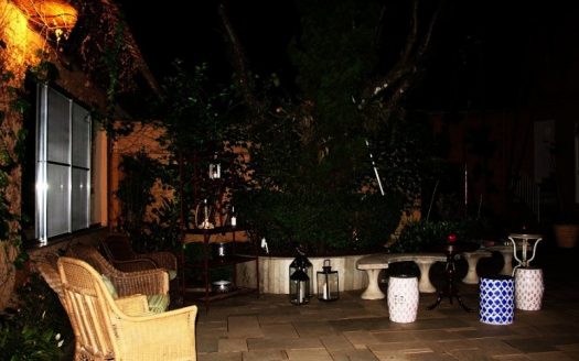 Single story house in City Lapa area. Immaculate, must see