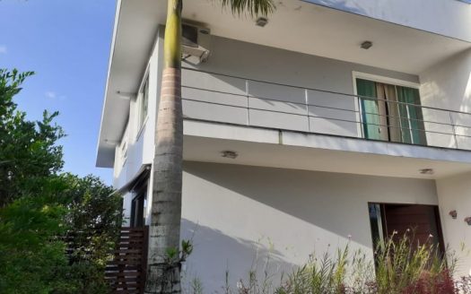 Spacious home in crystal water condo