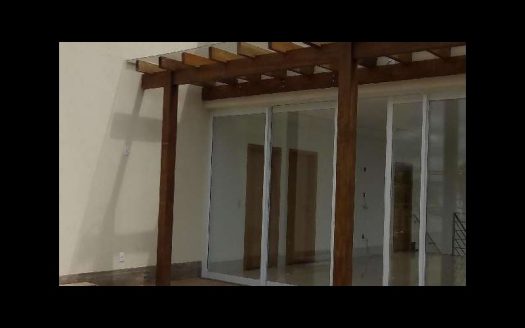 Beautiful house in the best condominium in Goiana