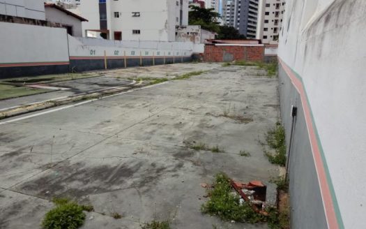 Excellent ground near vip trade