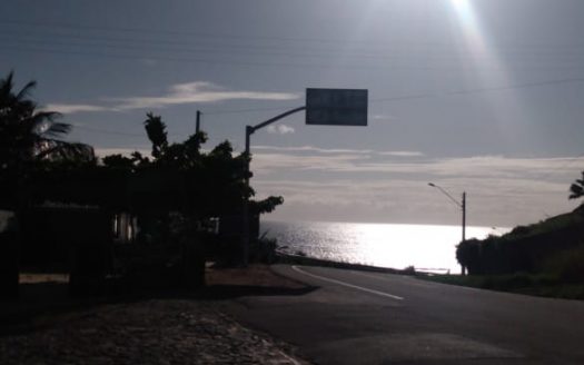 Large tract of land by the beach in Morro Branco, Beberibe (7,200sqm)