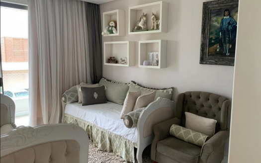 Beautiful furnished house in the Bangalay condominium