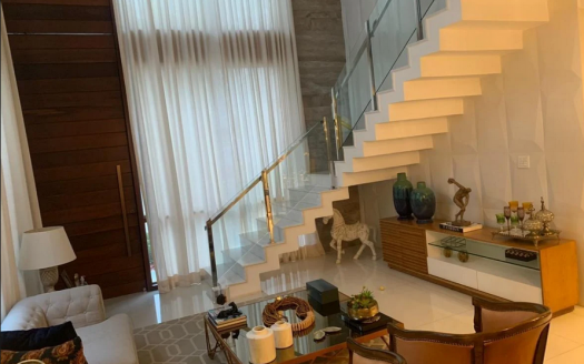 Beautiful furnished house in the Bangalay condominium