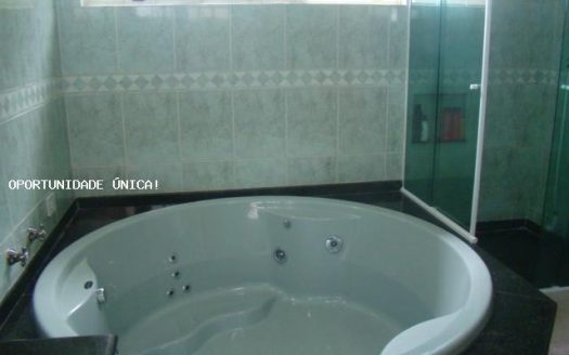 Beautiful house in prime location