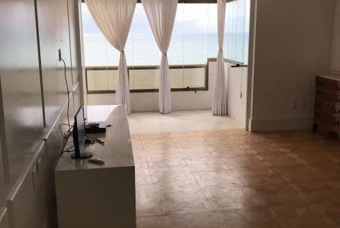 Furnished apartment in the famous Areia Preta neighborhood