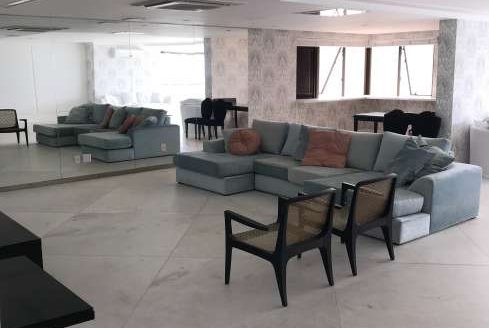 Furnished apartment in the famous Areia Preta neighborhood