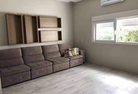 New modern house in the best region of Joinville