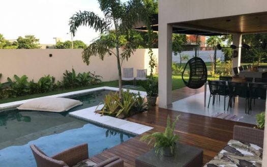 High standard house in Alphaville