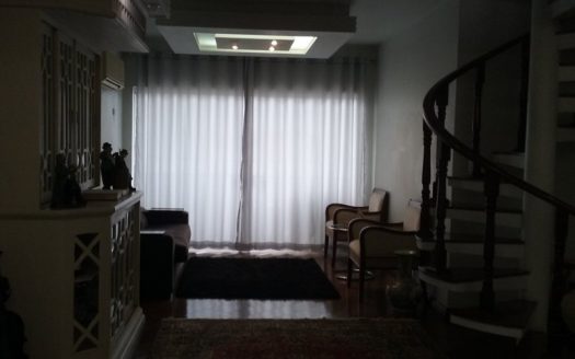 Triplex penthouse in Ponta da Praia