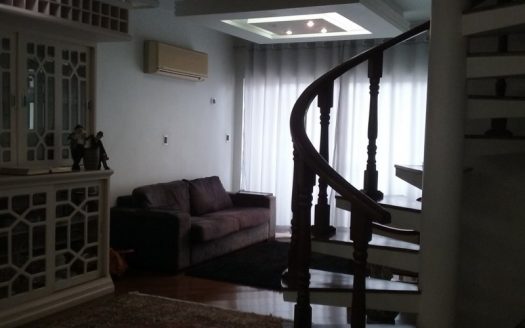 Triplex penthouse in Ponta da Praia