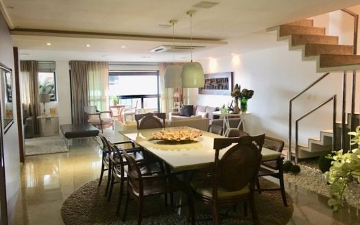 Beautiful duplex penthouse in Ponta Verde