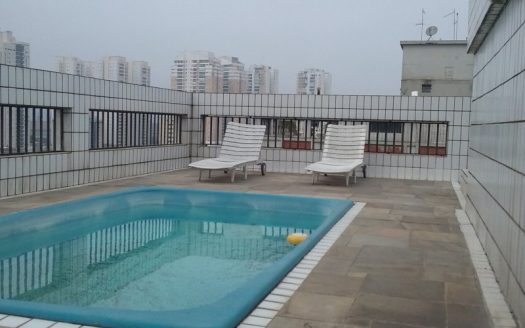 Triplex penthouse in Ponta da Praia