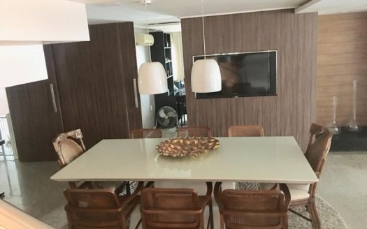 Beautiful duplex penthouse in Ponta Verde