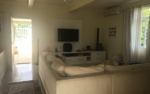Wonderful house in Embare
