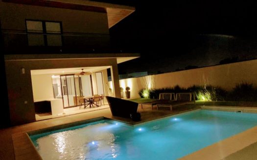 High standard house in Swiss Park