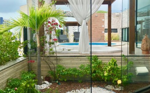 Beautiful duplex penthouse in Ponta Verde