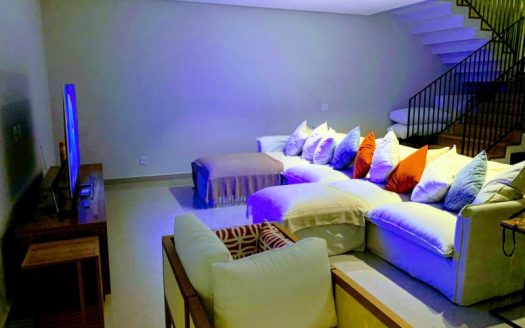 High standard house in Swiss Park