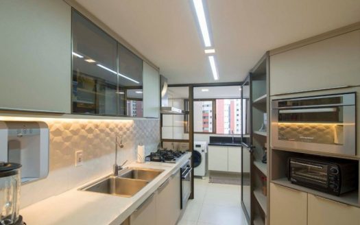 Beautiful furnished apartment in Jardim Oceania
