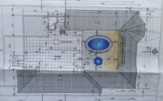 European style mansion for investors