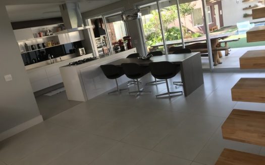 Beautiful and modern house in Jundiai