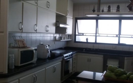 Triplex penthouse in Ponta da Praia