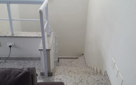 Townhouse triplex in prime area