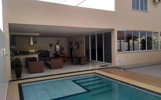 Beautiful house in the Parque Novo Mundo condominium