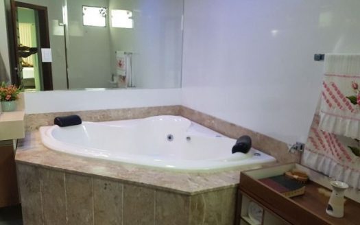 Mansion priced below the market