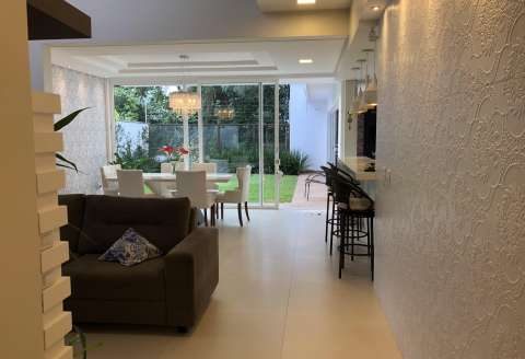New modern house in the best region of Joinville