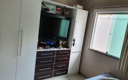 High standard house next to UFRR