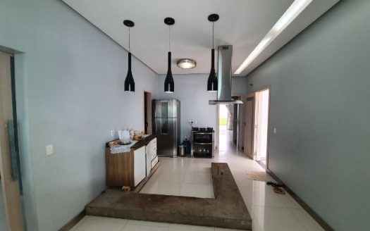 High standard house next to UFRR