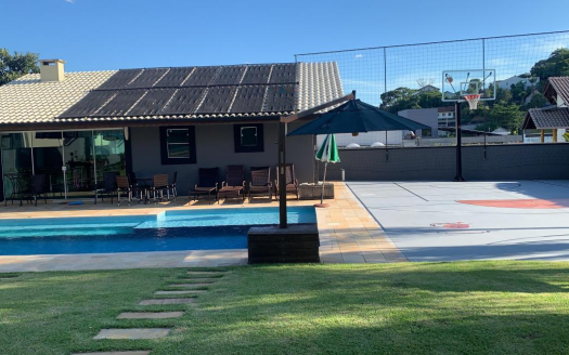 Beautiful house in Itoupava Norte