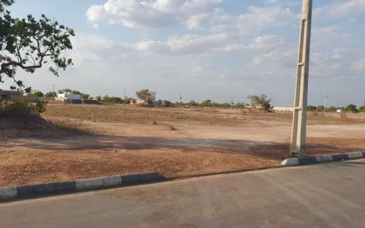Exciting land next to the Garden Shopping