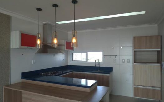 Beautiful apartment in the Condominium Plaza in Vienna