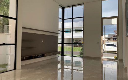 High standard house in Santarém condominium