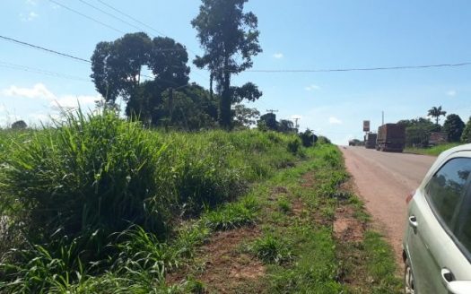 Large plot in the Esperanca neighborhood