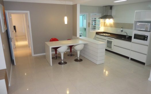 Furnished apartment in Jurerê Internacional