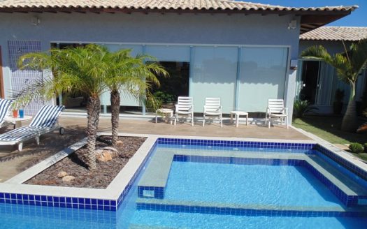 Elegant and modern house in Portinho