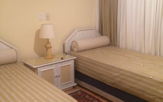 Wonderful apartment in the central area facing the sea