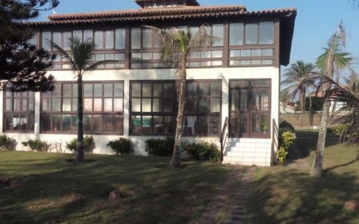 Magnificent house in Condominio Verao Vermelho