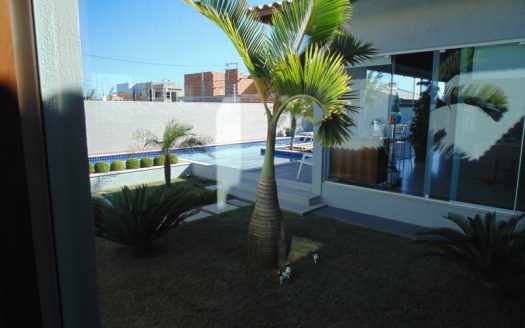 Elegant and modern house in Portinho