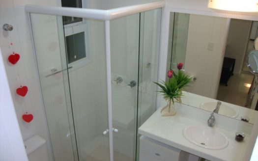 Furnished apartment in Jurerê Internacional