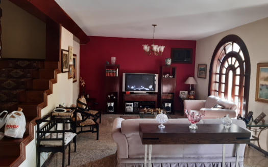 Modern house on Ilha do Boi