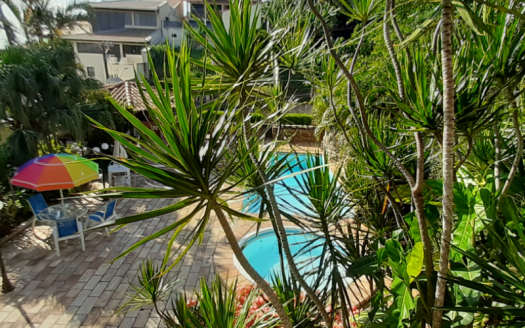 Modern house on Ilha do Boi