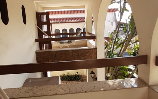 Modern house on Ilha do Boi