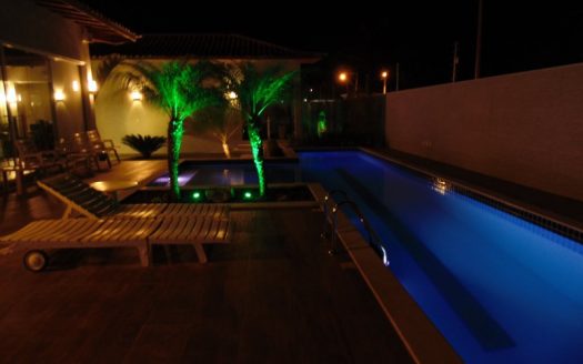 Elegant and modern house in Portinho