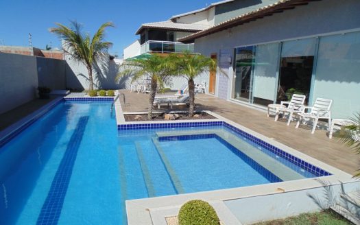 Elegant and modern house in Portinho